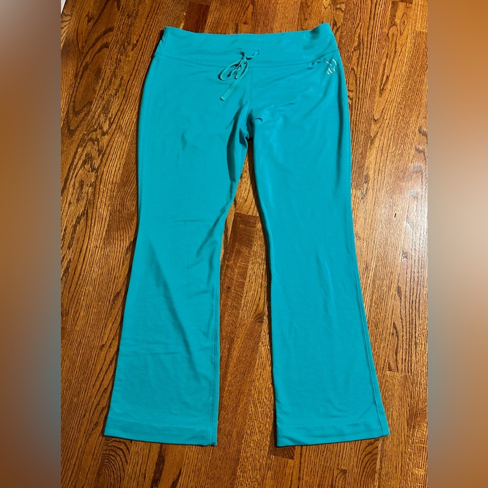 2/$9 Women’s lounge pants